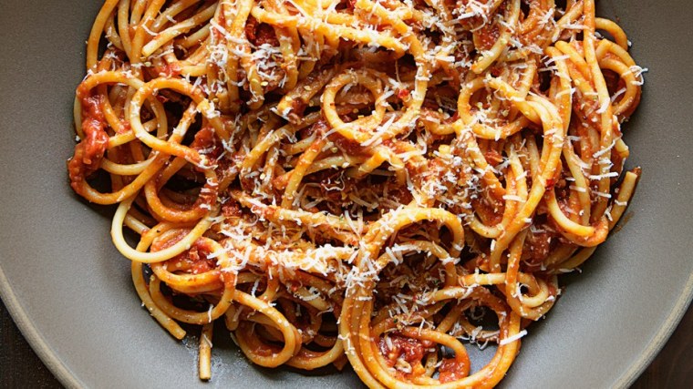 bucatini-with-butter-roasted-tomato-sauce